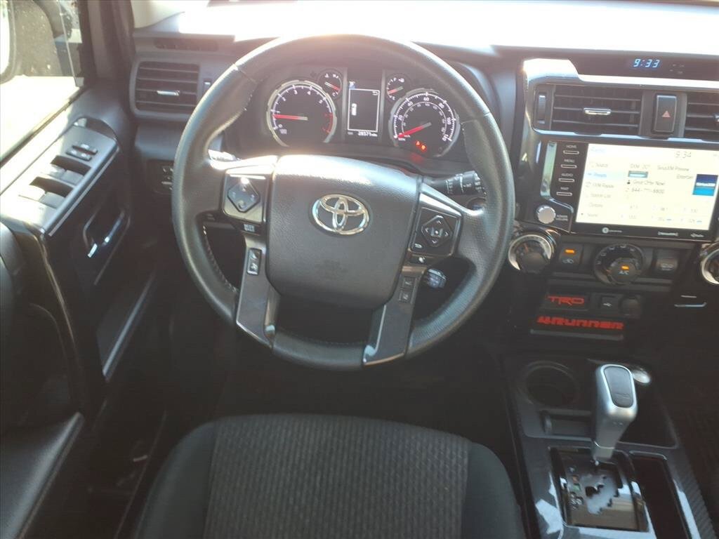 Used 2023 Toyota 4Runner TRD Off-Road AWD/4WD image 29