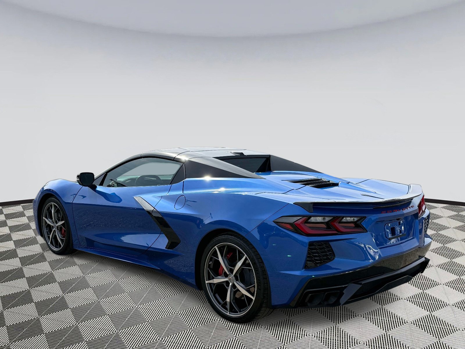 Used 2023 Chevrolet Corvette Stingray Preferred Conv w/ Stealth Interior Trim Package RWD image 4