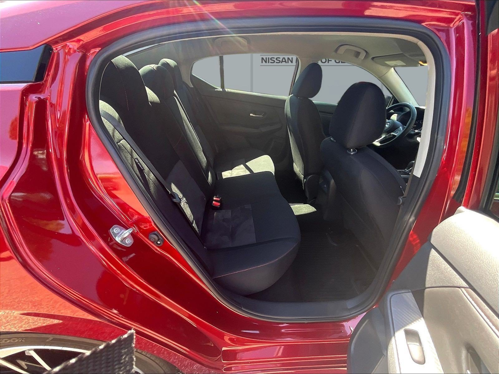 Used 2025 Nissan Sentra SR FWD image 27