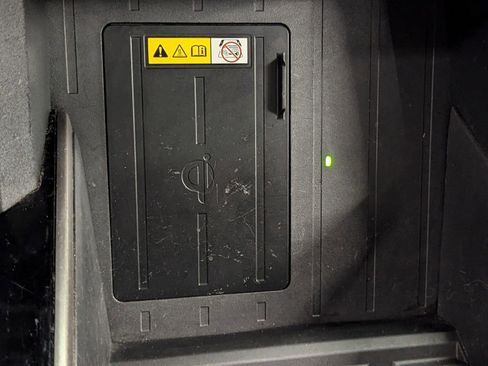 Used 2022 Toyota Tundra Limited image 28