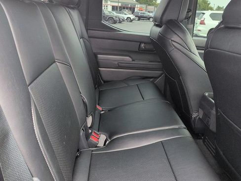 Used 2025 Toyota Tacoma SR5 AWD/4WD image 11