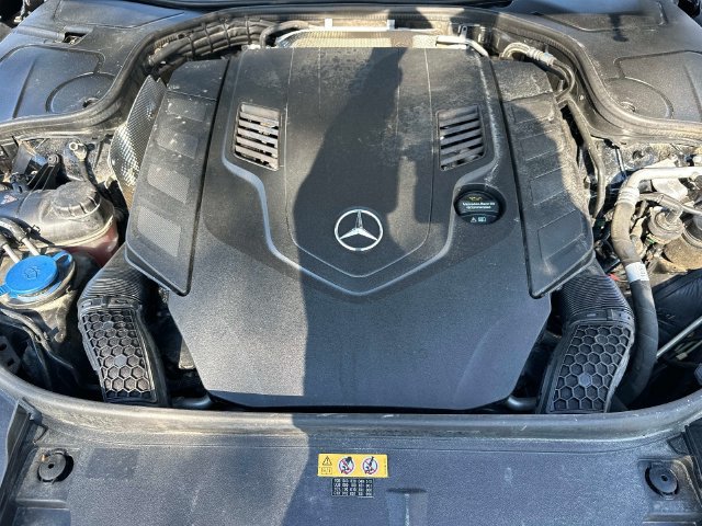 Used 2020 Mercedes-Benz S 560 4MATIC Sedan image 10