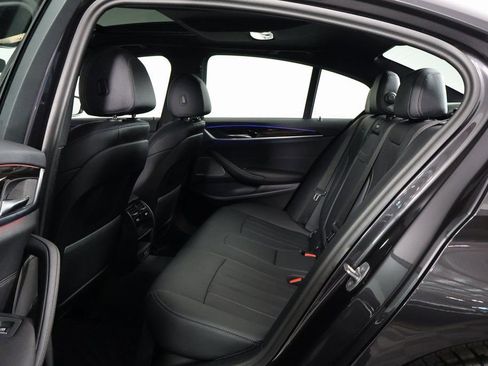 Used 2023 BMW 540i 540i w/ Premium Package image 11