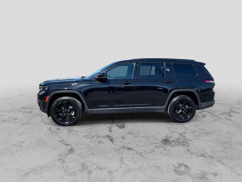 Used 2023 Jeep Grand Cherokee L Laredo AWD/4WD image 5