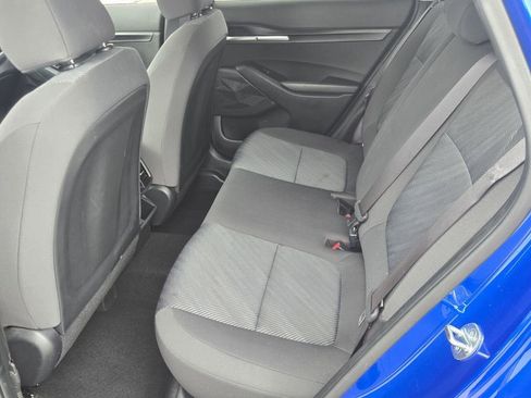 Used 2024 Kia Seltos LX AWD/4WD image 11