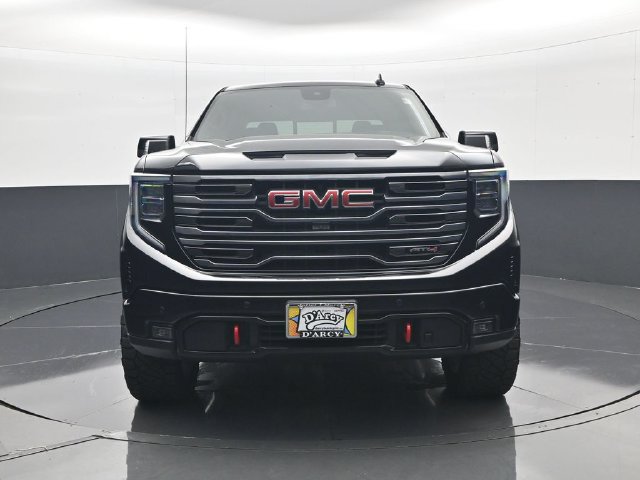 Used 2025 GMC Sierra 1500 AT4 w/ AT4 Premium Package AWD/4WD image 2