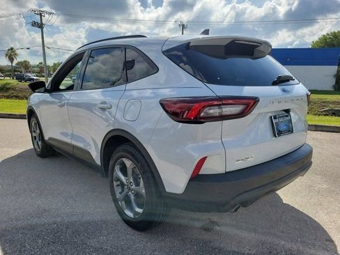 Certified 2025 Ford Escape ST-Line w/ Equipment Group 301A FWD image 4
