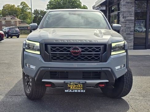 Used 2024 Nissan Frontier PRO-4X w/ Off-Road Protection Package image 2