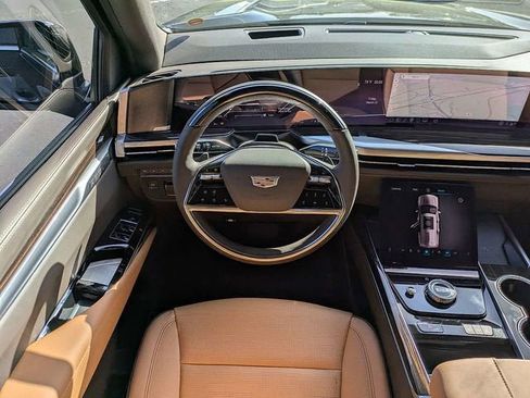 New 2026 Cadillac Escalade Luxury w/ Touring Package image 16