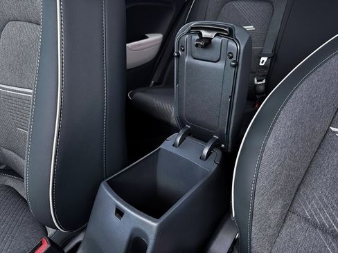 New 2026 Hyundai Venue SEL FWD image 27