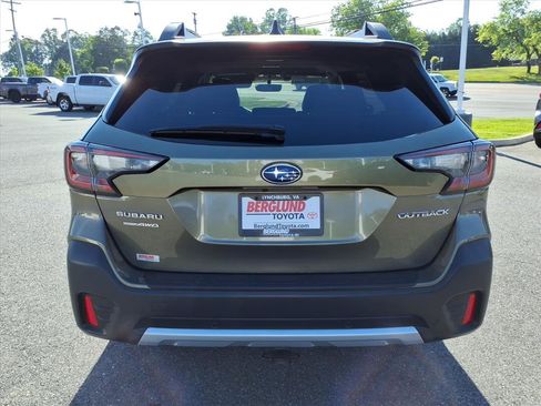Used 2022 Subaru Outback Limited AWD/4WD image 11