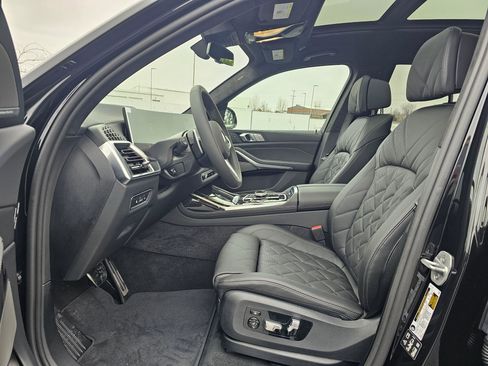 New 2026 BMW X7 xDrive40i w/ Executive Package image 11