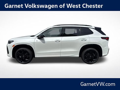 New 2026 Volkswagen Tiguan SE R-Line AWD/4WD image 2