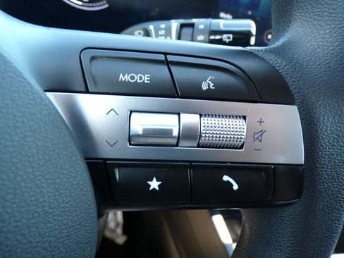 Certified 2025 Hyundai Tucson SEL AWD/4WD image 31