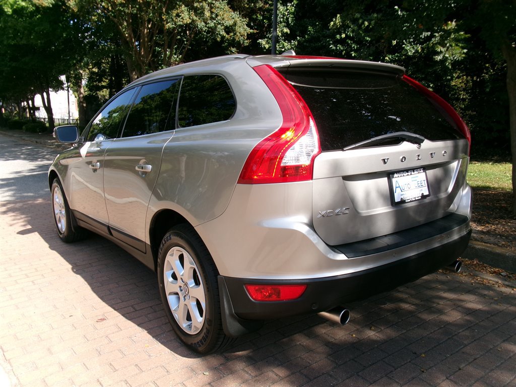 Used 2013 Volvo XC60 3.2 FWD image 7