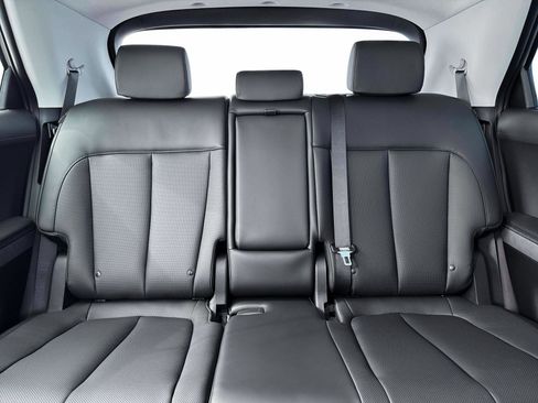 New 2026 Hyundai Ioniq 5 Limited image 16