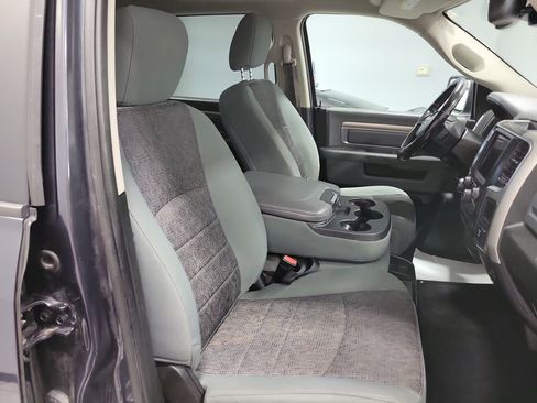 Used 2019 RAM 1500 Big Horn image 21