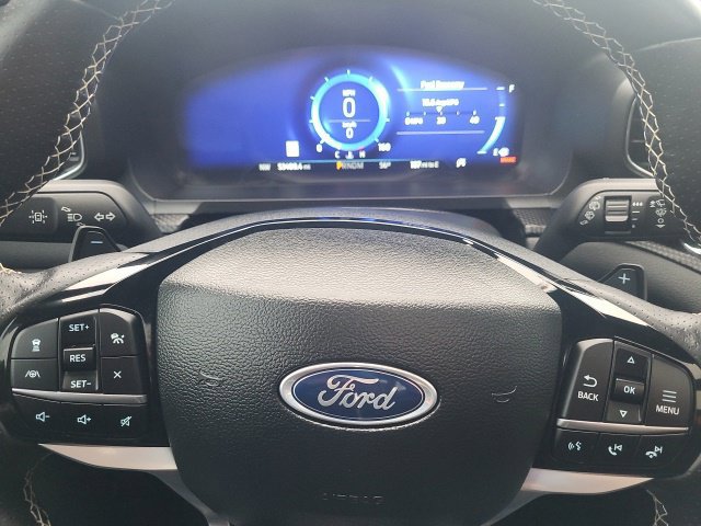 Used 2023 Ford Explorer ST w/ Technology Package AWD/4WD image 18