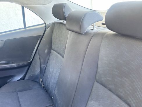 Used 2009 Toyota Corolla S w/ Sport Pkg FWD image 9