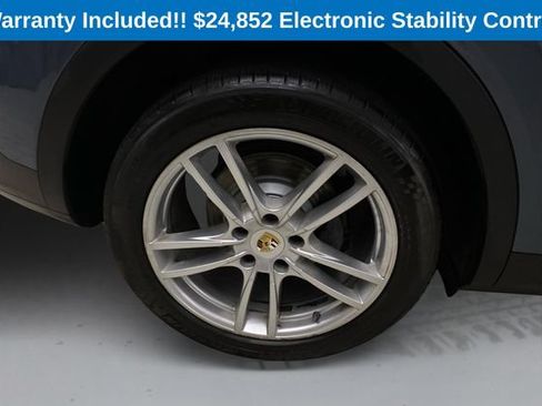 Used 2019 Porsche Cayenne AWD/4WD image 17