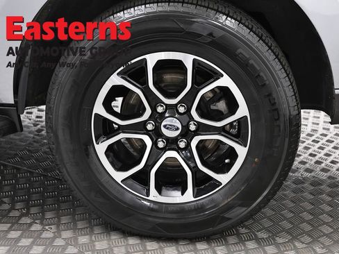 Used 2024 Ford Expedition XLT image 35