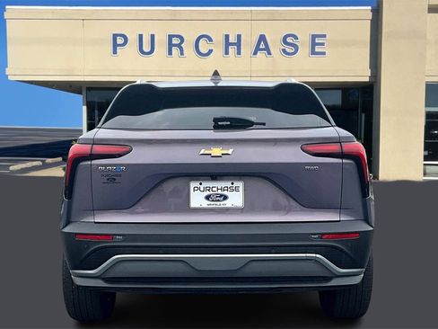 Used 2024 Chevrolet Blazer EV LT image 5