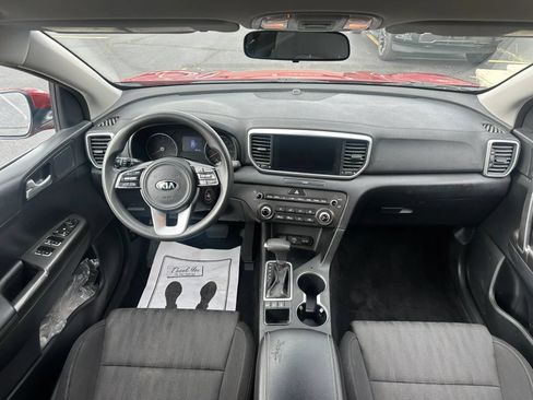 Used 2022 Kia Sportage LX AWD/4WD image 17