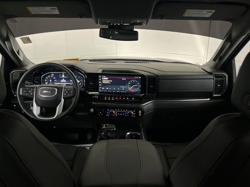 Used 2025 GMC Sierra 1500 SLT w/ SLT Premium Package image 41