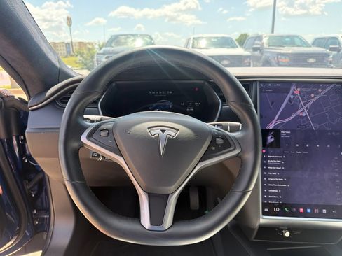 Used 2020 Tesla Model S Long Range AWD/4WD image 16