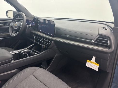 New 2026 Chevrolet Traverse LT w/ Sun and Wheel Package image 31