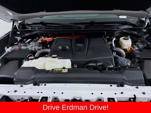 Used 2023 Toyota Tundra Platinum AWD/4WD image 30
