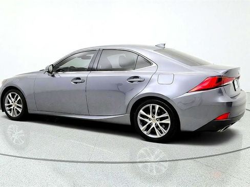 Used 2019 Lexus IS 300 w/ Accessory Package 2 RWD image 7