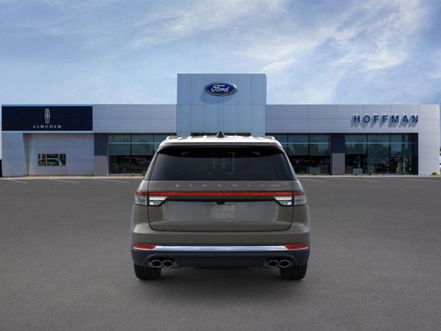 New 2025 Lincoln Aviator AWD w/ Equipment Group 101A image 5
