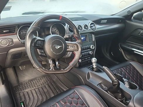Used 2022 Ford Mustang GT w/ GT Performance Package RWD image 5