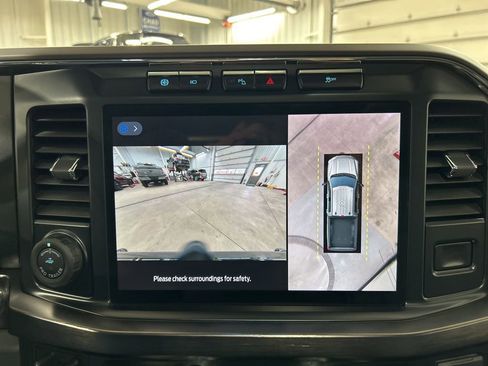 Certified 2024 Ford F250 Lariat w/ Lariat Ultimate Package image 24