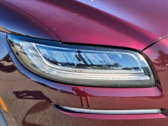 Used 2019 Lincoln Nautilus Select w/ Class II Trailer Tow Package FWD image 7