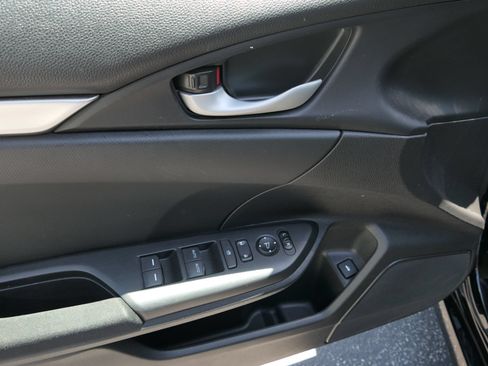 Used 2019 Honda Civic LX image 13