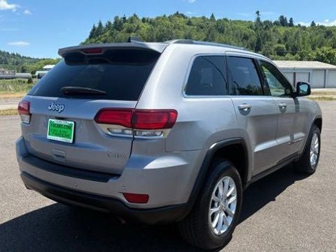 Used 2021 Jeep Grand Cherokee Laredo X AWD/4WD image 10