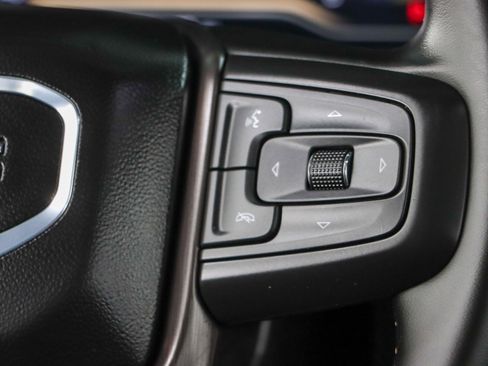 Used 2024 GMC Yukon AT4 w/ AT4 Premium Plus Package AWD/4WD image 15