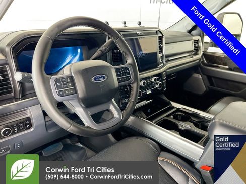 Used 2025 Ford F250 Lariat w/ Lariat Ultimate Package image 3