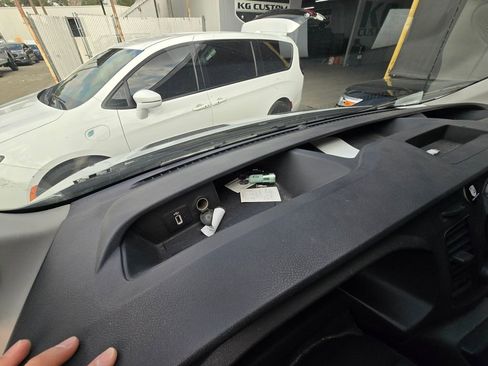 Used 2021 Ford Transit 350 Low Roof w/ Exterior Upgrade Package image 17