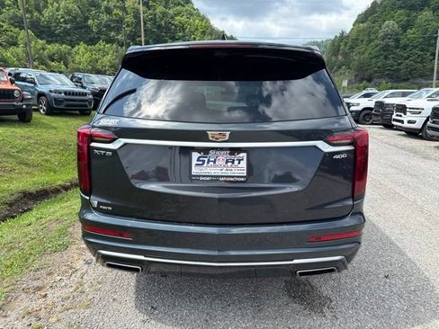 Used 2022 Cadillac XT6 Premium Luxury w/ Technology Package AWD/4WD image 4