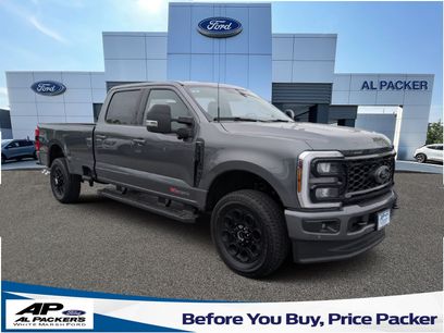 New 2026 Ford F350 Lariat w/ Black Appearance Package