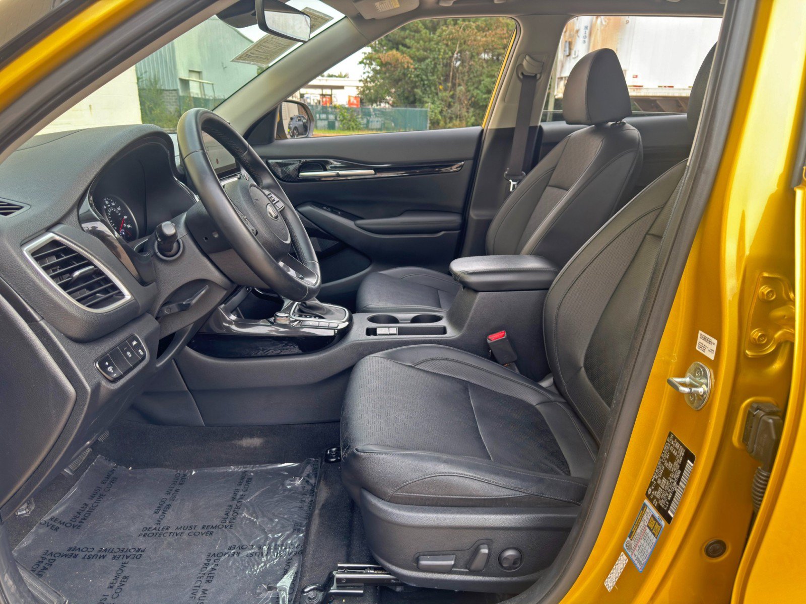 Used 2021 Kia Seltos SX w/ SX Sunroof Package AWD/4WD image 16