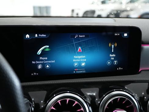 Used 2021 Mercedes-Benz A 35 AMG 4MATIC image 18