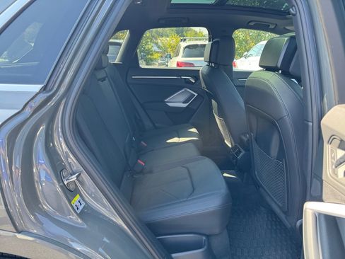 Used 2022 Audi Q3 2.0T Premium image 29