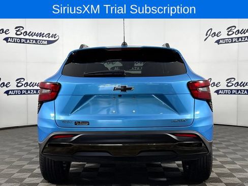 Used 2025 Chevrolet Trax ACTIV FWD image 8