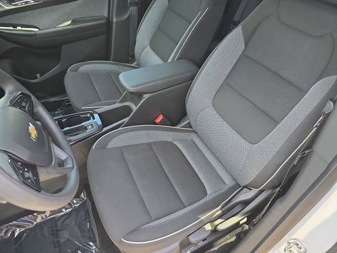 Used 2025 Chevrolet TrailBlazer LT FWD image 14