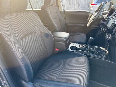 Used 2014 Toyota 4Runner Trail AWD/4WD image 41