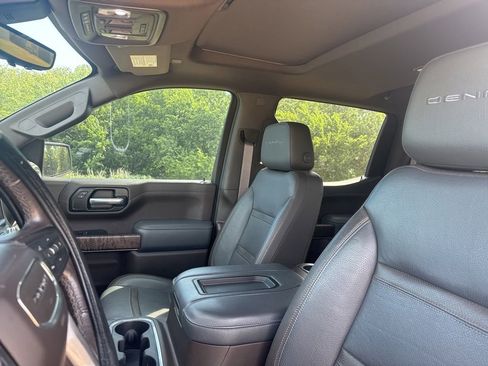 Used 2021 GMC Sierra 1500 Denali w/ Denali Ultimate Package AWD/4WD image 15